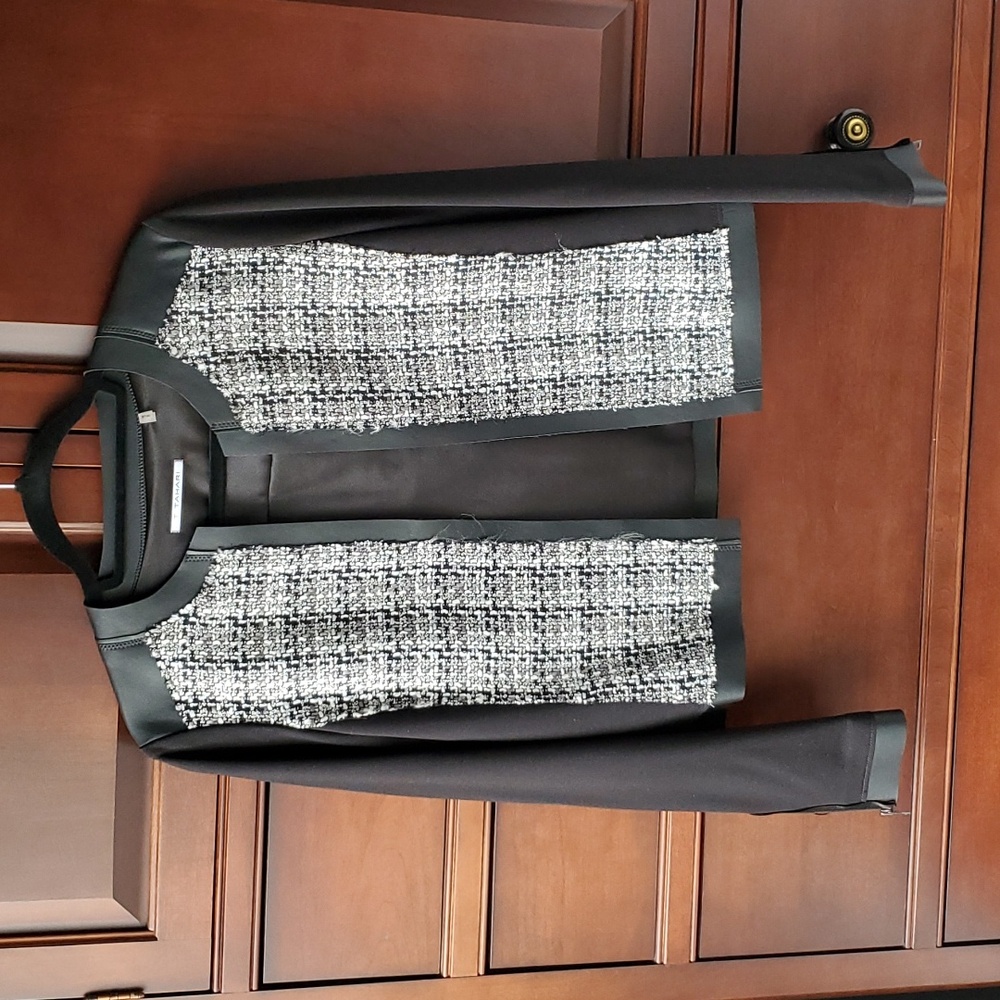 T Tahari - Jacket with leather trimming and black/white weave embroidery.